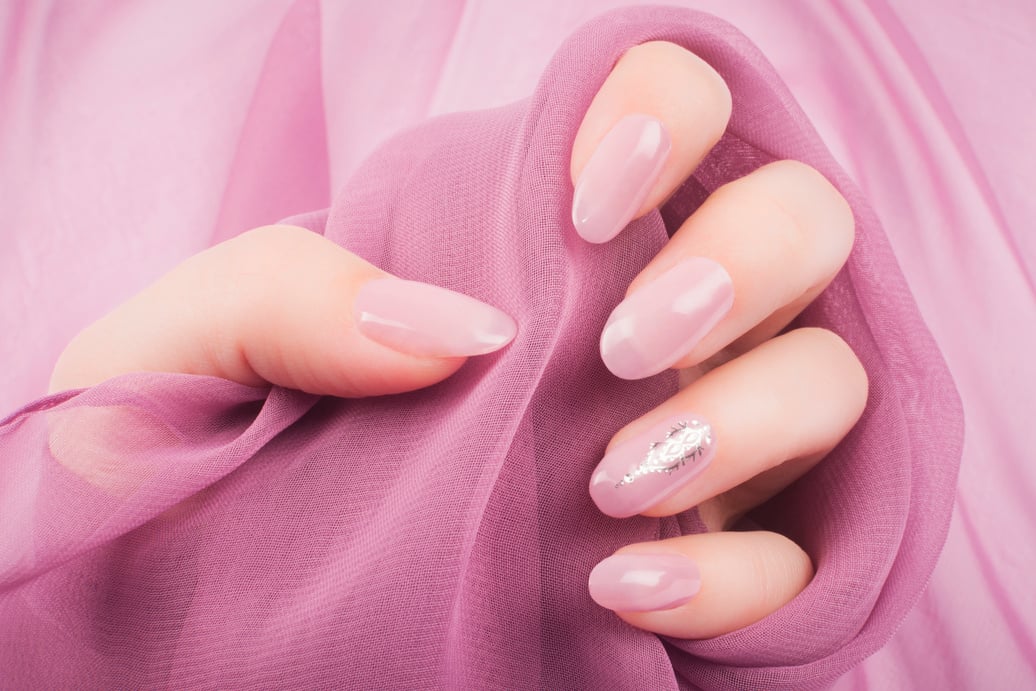 beautiful shiny rose nails manicure